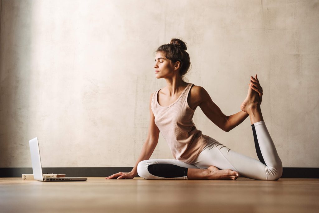 Zen fitness body mind meditation minfulness woman yoga